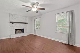 4028 N Quail Dr N, Douglasville, GA 30135 - Photo 7