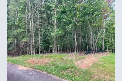 7620 Maple Place, Murrayville, GA 30564 - Photo 1