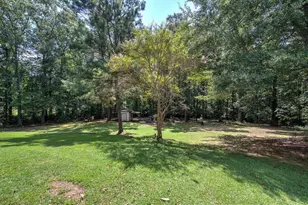 589 Linda Ln, Powder Springs, GA 30127 - Photo 5