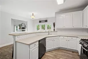 3860 Pinewood Ct, Cumming, GA 30041 - Photo 9