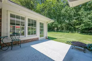 2595 Landeau Cir, Tucker, GA 30084 - Photo 55