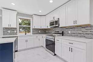 237 Sandra Dr NW, Lilburn, GA 30047 - Photo 11