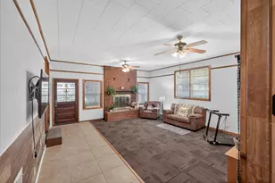 199 Cherry St SE, Calhoun, GA 30701 - Photo 19