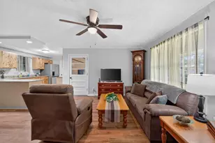 199 Cherry St SE, Calhoun, GA 30701 - Photo 5