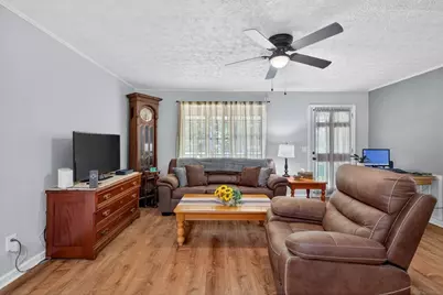 199 Cherry Street SE, Calhoun, GA 30701 - Photo 9