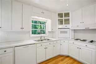 2691 Sterling Acres Dr, Tucker, GA 30084 - Photo 5