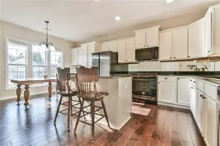 6484 Lantern Ridge, Hoschton, GA 30548 - Photo 3