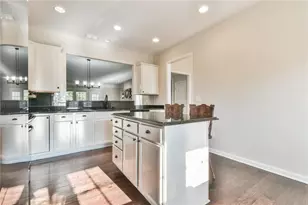 6484 Lantern Ridge, Hoschton, GA 30548 - Photo 5