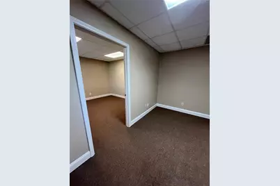 6911 Cleveland Highway #104, Clermont, GA 30527 - Photo 5