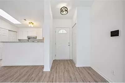 4263 Parkview Court, Stone Mountain, GA 30083 - Photo 3