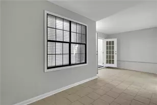 832 Heritage Oaks Dr, Stone Mountain, GA 30088 - Photo 17