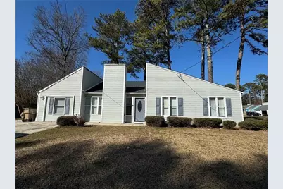 17 Hartley Woods Drive NE, Kennesaw, GA 30144 - Photo 1