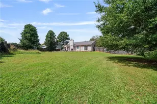 443 Robins Way, Auburn, GA 30011 - Photo 23