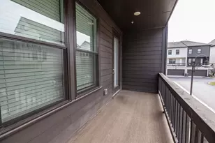 6595 Beacon Dr, Atlanta, GA 30328 - Photo 11