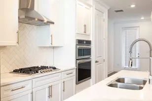 6595 Beacon Dr, Atlanta, GA 30328 - Photo 17