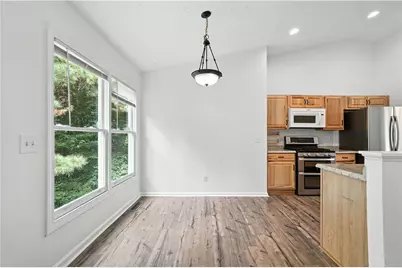 452 Crested View Drive, Loganville, GA 30052 - Photo 9