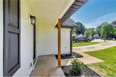 131 Turning Point, Stockbridge, GA 30281 - Photo 3