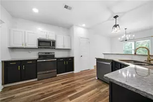 113 Natures Pointe Trail, Carrollton, GA 30117 - Photo 7