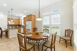 401 Trotters Run, Woodstock, GA 30188 - Photo 9