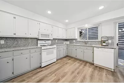 230 Lakeview Ridge E, Roswell, GA 30076 - Photo 19