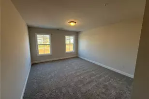 935 Crestmanor Dr, Marietta, GA 30008 - Photo 9