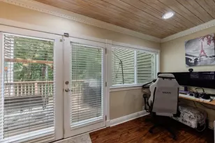 44 Dunwoody Springs Dr, Atlanta, GA 30328 - Photo 11