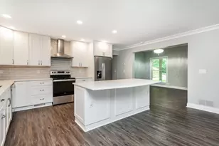 2681 Ravenoaks Pl, Marietta, GA 30062 - Photo 15