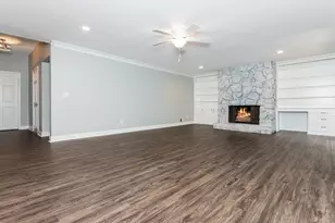 2681 Ravenoaks Pl, Marietta, GA 30062 - Photo 9