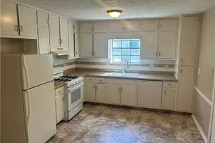 3932 Ferncliff Rd, Snellville, GA 30039 - Photo 3