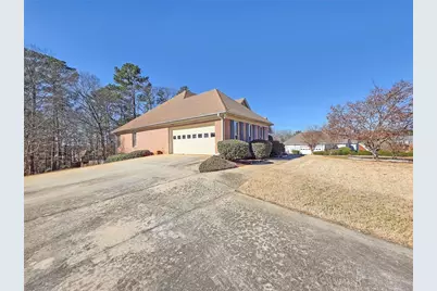 2638 Westchester Parkway SE, Conyers, GA 30013 - Photo 7