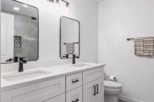 748 Olde Towne Ln, Marietta, GA 30068 - Photo 11