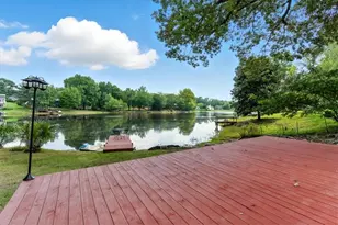 2865 Landington Way, Duluth, GA 30096 - Photo 9