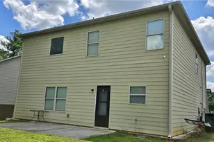 2230 Village Trail Ct, Dacula, GA 30019 - Photo 5