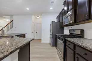 2527 Morgan Chase Dr, Buford, GA 30519 - Photo 9