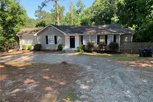 722 Level Creek Rd, Sugar Hill, GA 30518 - Photo 1