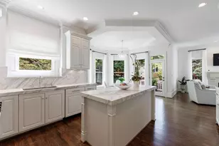 4526 Peachtree Dunwoody Rd, Atlanta, GA 30342 - Photo 29