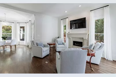 4526 Peachtree Dunwoody Road, Atlanta, GA 30342 - Photo 19