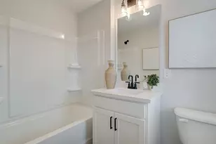 1915 Deco Dr, Kennesaw, GA 30144 - Photo 9