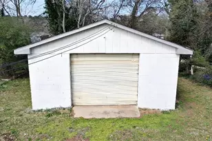 372 2nd St, Forest Park, GA 30297 - Photo 29