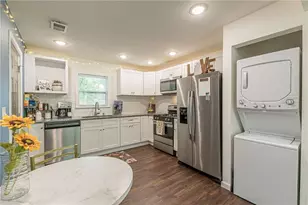 723 Campbell Cir, Hapeville, GA 30354 - Photo 13