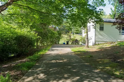 5201 Sunset Trail, Marietta, GA 30068 - Photo 23