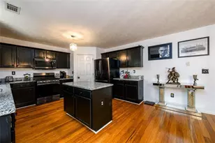 1045 Paper Creek Dr, Lawrenceville, GA 30046 - Photo 9