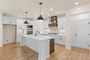 1175 Cherry Bark Ct, Loganville, GA 30052 - Photo 11