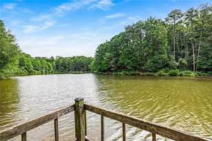 234 Shadow Lake Dr SW, Lilburn, GA 30047 - Photo 33