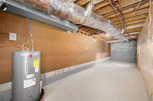 234 Shadow Lake Dr SW, Lilburn, GA 30047 - Photo 29