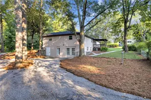 3951 Covered Bridge Rd SW, Smyrna, GA 30082 - Photo 25