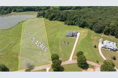 825 N Hampton Way, Monroe, GA 30656 - Photo 1