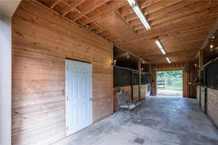 502 E Valley Rd NE, Rydal, GA 30171 - Photo 61