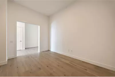 2425 Peachtree Road NE #1604, Atlanta, GA 30305 - Photo 9