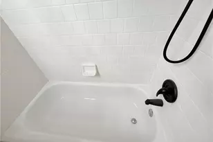 320 Outwood Mill Ct, Alpharetta, GA 30022 - Photo 33